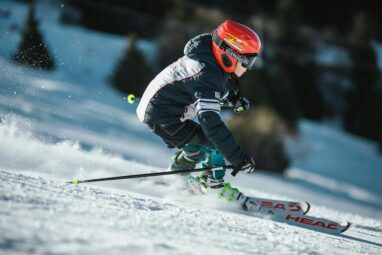 Códigos QR para Instalaciones de Esquí: Cambiando tu experiencia en la montaña
